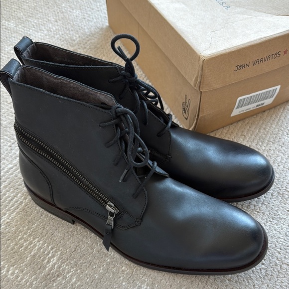 John Varvatos Star Zip Wrap Black Leather Boots with Classic Design